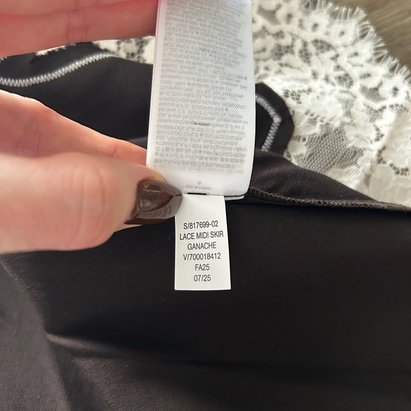 NWT Banana Republic Stretch-Satin Lace-Hem Midi Skirt, S - Picture 6 of 9